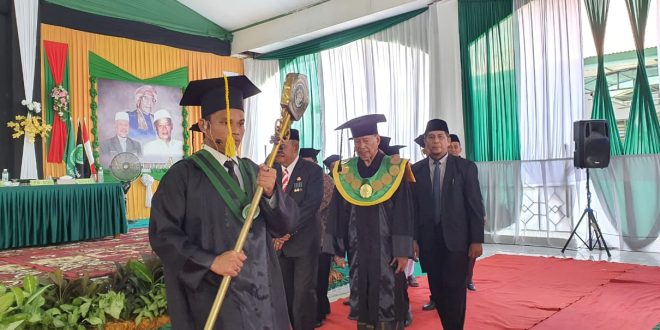 Ketum DDI Sulsel Hadiri Wisuda Sarjana STAI DDI Mangkoso